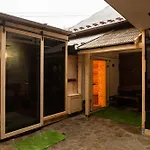& Pod Parkowa *