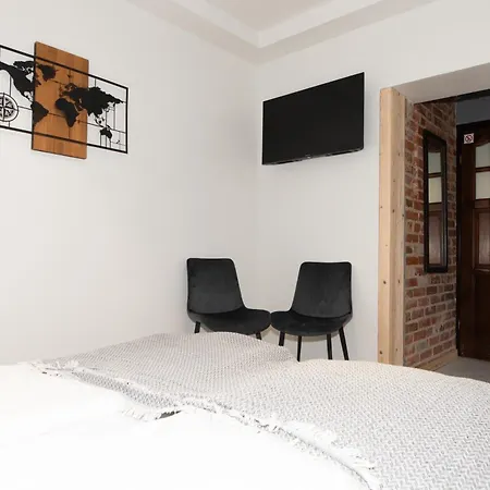 Apartment & Pod Parkowa