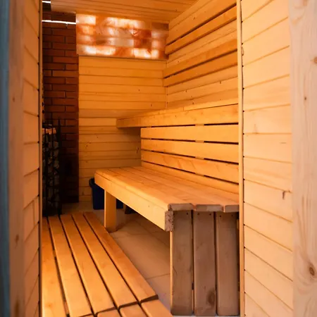 Apartment & Pod Parkowa *
